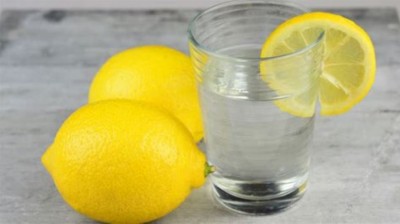 Benefits of Starting Your Day with Lemon Water