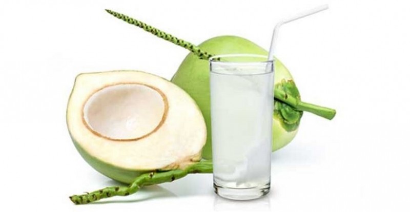 World Coconut Day: Discover the Health Benefits of Coconut Water