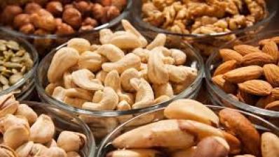These 4 dry fruits remove iron deficiency