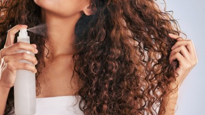 6 USEFUL TIPS to ensure a complete winter hair care