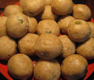 To beat the winter try this Gondh Ladoos that grandmothers relied on