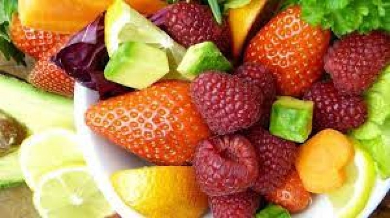 Why fruits should not be eaten with food