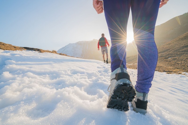 जानिए सर्दियों के मौसम में कब और कितनी देर तक पैदल चलना फायदेमंद हो सकता है, जानिए और इस समय इससे बचें