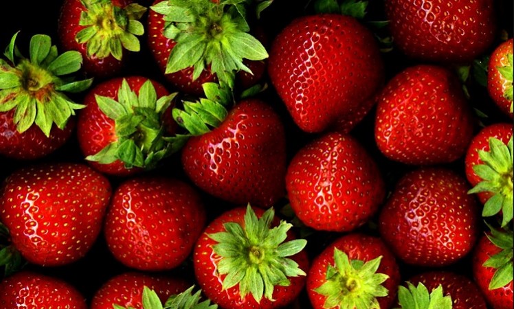 Belly Fat: Can Strawberries Help with Loss and Control?