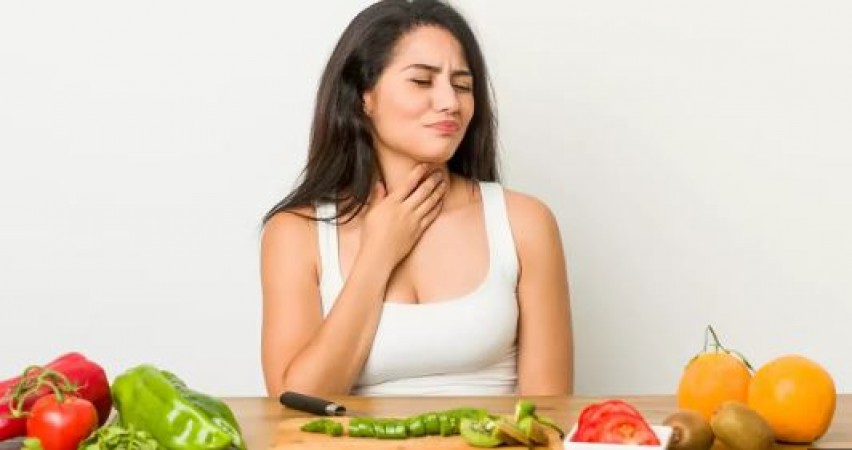 If you want to control thyroid then eat these 5 things