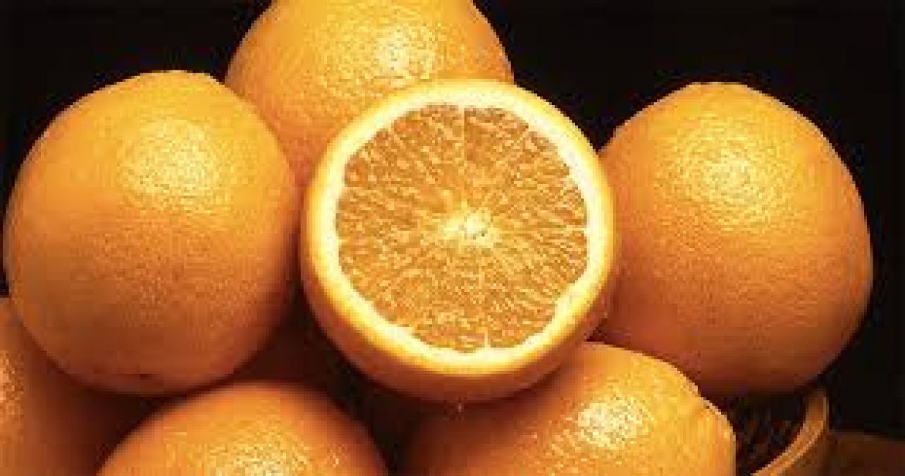 Oranges are good for the skin as well as to reduce increasing weight