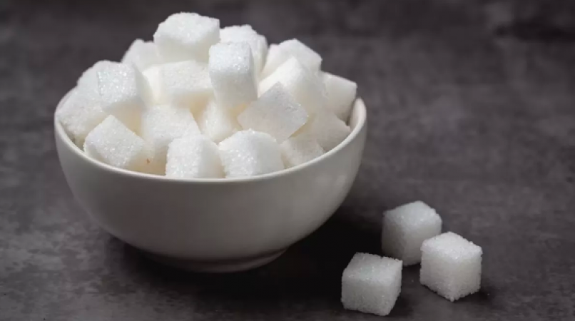 Risk of cancer from artificial sugar: what should diabetic patients do now?