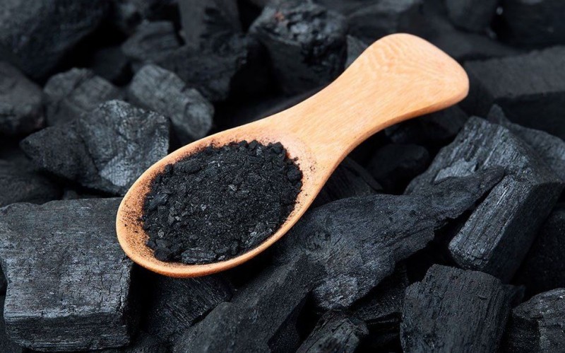 5 Remarkable Benefits of Activated Charcoal for Effective Detoxification