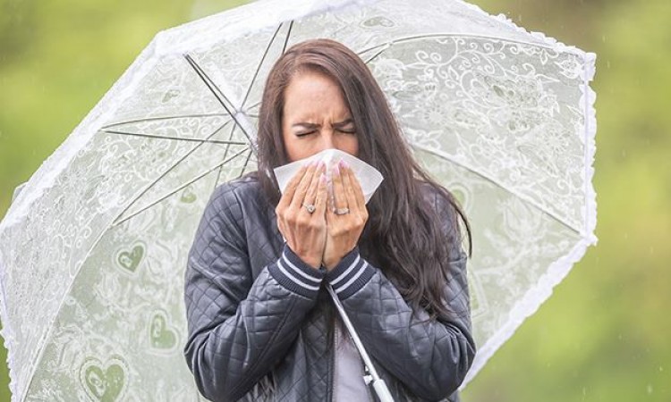 8 Essential Tips to Safeguard Your Health During the Rainy Season
