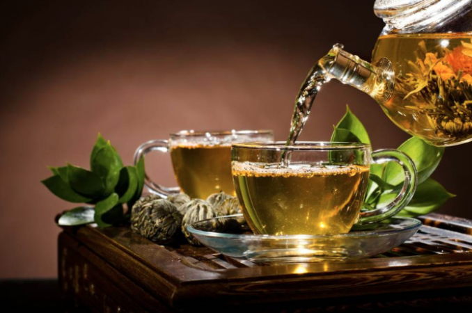 Drinking such green tea can be injurious to your health, be careful if you drink it too!