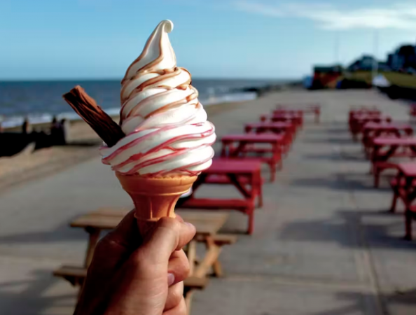 Does ice cream really cool the body? Know why eating it in the summer is harmful