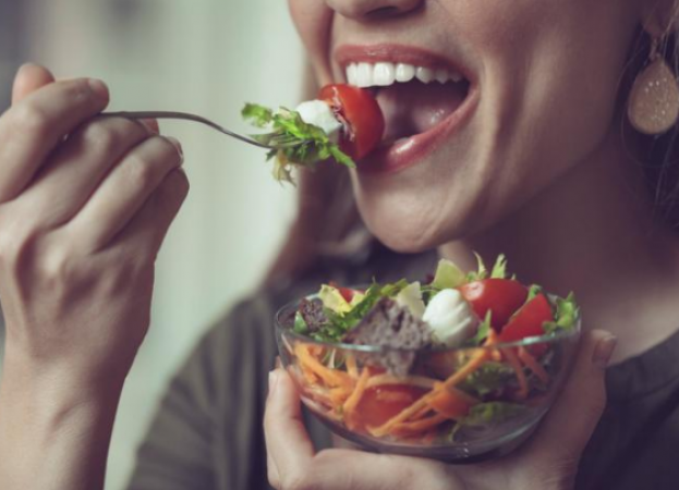 5 Benefits of Chewing Food Properly