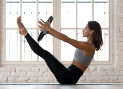 7 Pilates Moves to Achieve a Flat Belly at Home