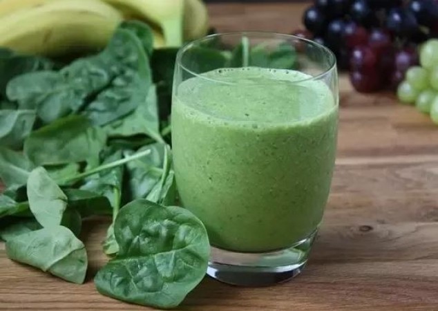 The NutritionalThe Nutritional Benefits of Palak Juice (Spinach Juice)(Spinach Juice)