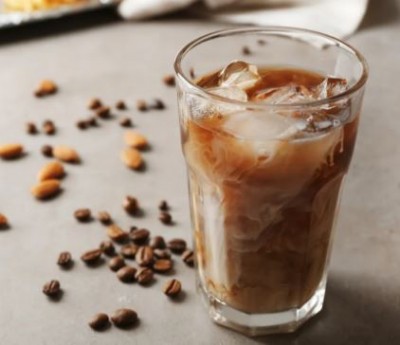 What are the benefits of drinking cold coffee everyday
