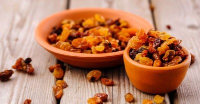 The Power of Raisins or Kishmish: 10 Health Benefits You Didn't Know About