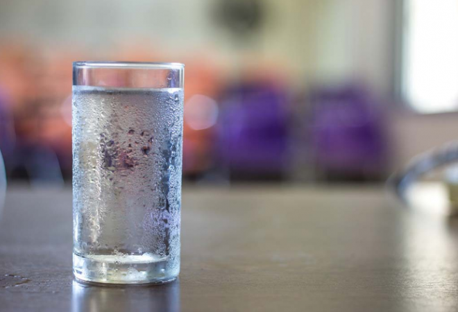 Know when you should not drink refrigerator water