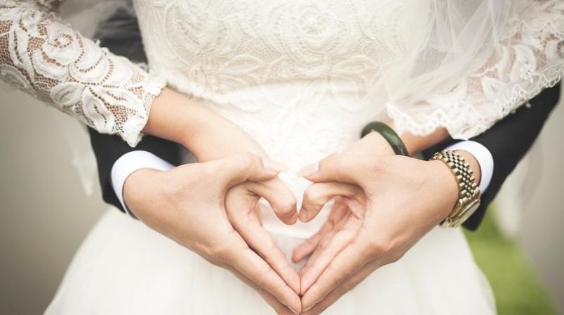 Married people have a low risk of heart disease
