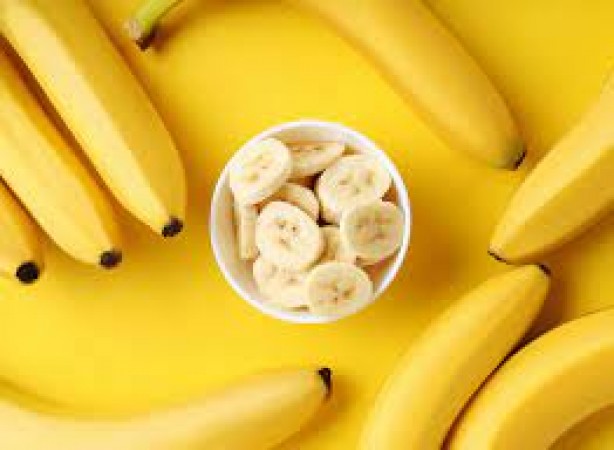 Eating 1 banana daily can give amazing benefits to the body