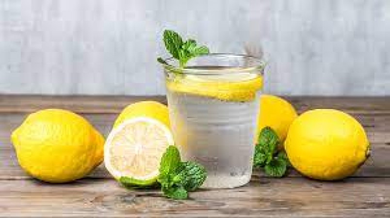 If you also drink lemon water in summer, then know its disadvantages and benefits