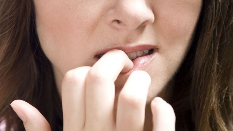 8 Tips to get rid of biting nails habit