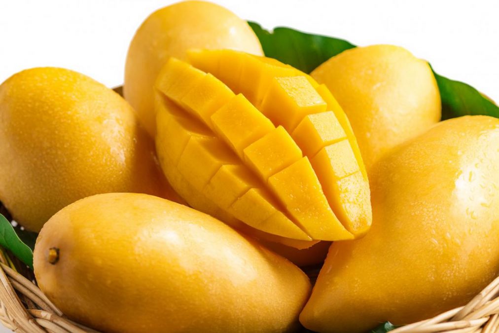 Amazing Health benefits of the king of fruits - Mangoes, read on