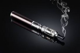 Why is e-cigarette dangerous even though it does not contain tobacco? What diseases can it cause?