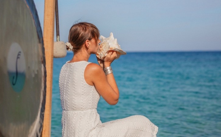 Yoga Expert Suggests: Blow conch shells to strengthen the respiratory system.