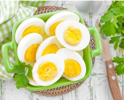 गर्मियों में एक दिन में कितने अंडे खाने चाहिए? विशेषज्ञों से सीखें
