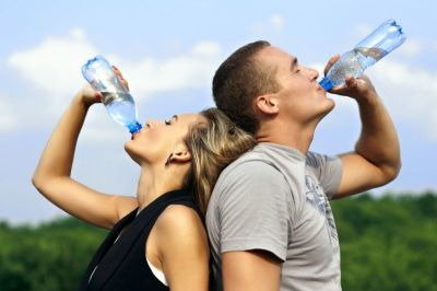 Do you know the right way of drinking water?