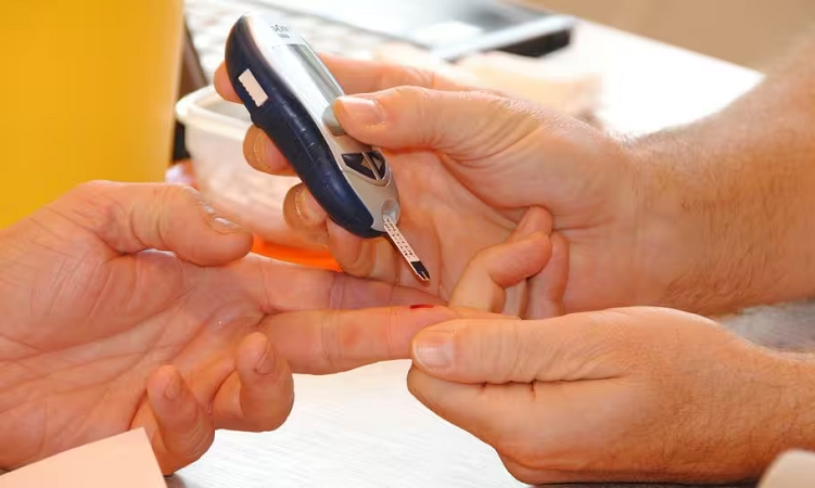 Don't Ignore the Clues: Know 5 Early Warnings of High Blood Sugar