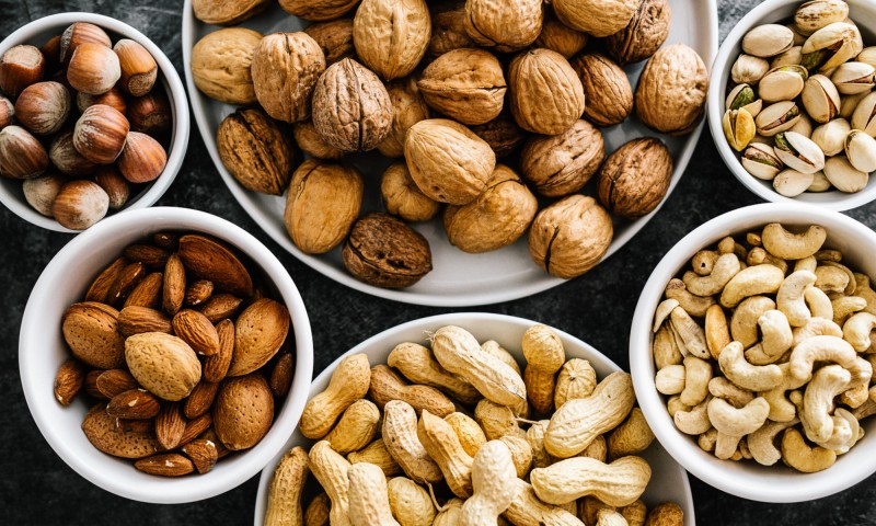 Cashews or almonds more powerful?