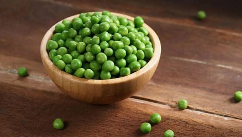 How to Incorporate Green Peas into a Healthy Diet: Benefits, Risks, and Recipes