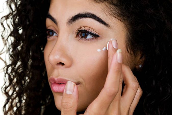 Say bye to expensive creams, your dry skin woes have remedies in your kitchen easily