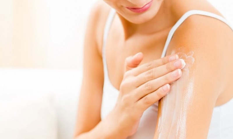 Winter Skincare Tips for Dry Skin: Achieve Radiant and Glowing Skin