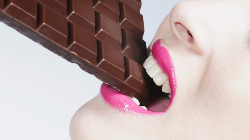 अगर आप एक महीने के लिए चॉकलेट खाना बंद कर देते हैं तो आपके शरीर पर इसका क्या पड़ेगा प्रभाव?