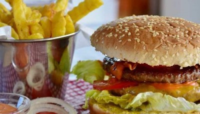 Mother’s intake of ultra-processed food linked with obesity  risk in kids