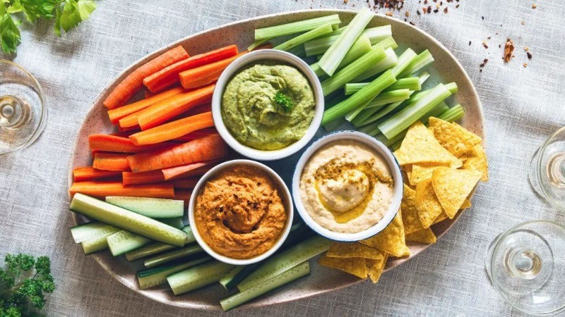 Weight Loss Wonders: 8 Delicious Low-Fat Party Snacks