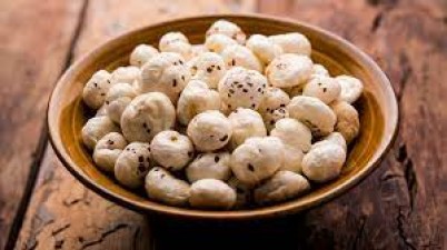 Makhana is very beneficial for men