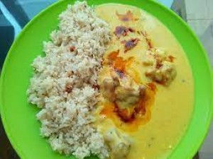 कढ़ी चावल रेसिपी: उत्तर भारत की मशहूर डिश कढ़ी चावल ऐसे बनाएं, बार-बार खाने का करेगा मन