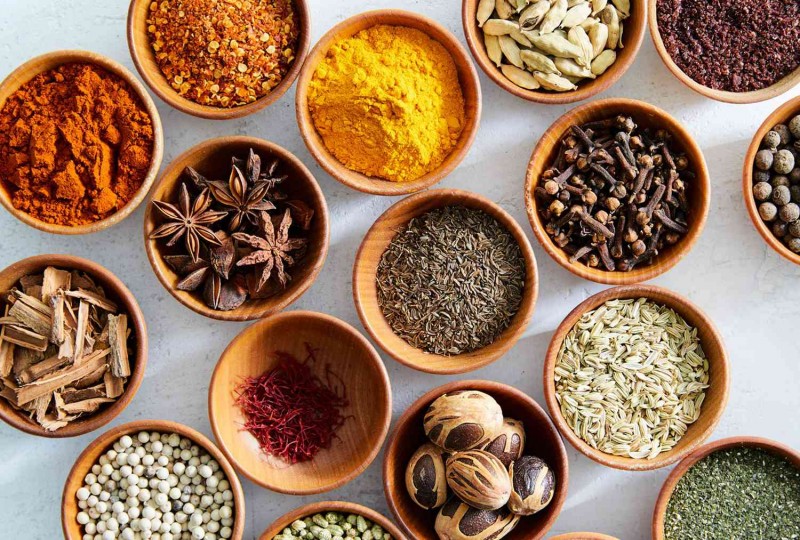 These five spices can give you relief from acidity, know how to use them