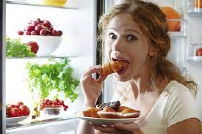 Are you also troubled by overeating, then control your hunger in these four ways