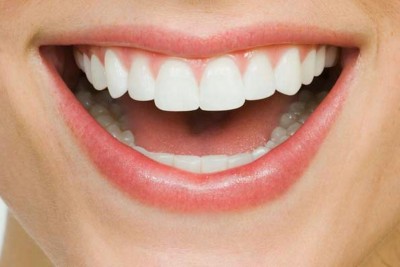To Brighten Teeth Like Pearls, Include These Items in Your Diet – Results Will Soon Be Visible