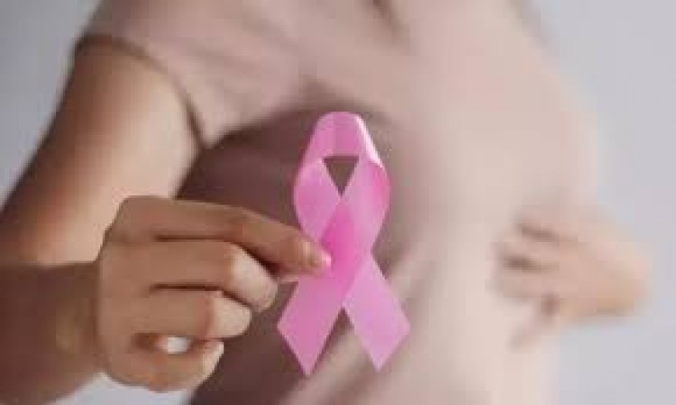 Every 4 minutes a woman develops breast cancer in India