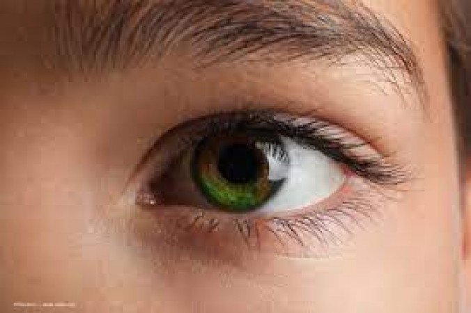 Eye color can change due to Corona medicine, WHO alerts about new variant