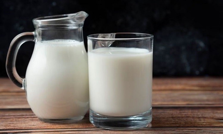 Know These Top Health Benefits of Raw Milk Natures NutrientRich Elixir