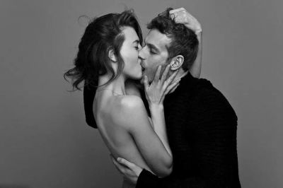Only you and your adorable kisser partner would be the part of these secrets!