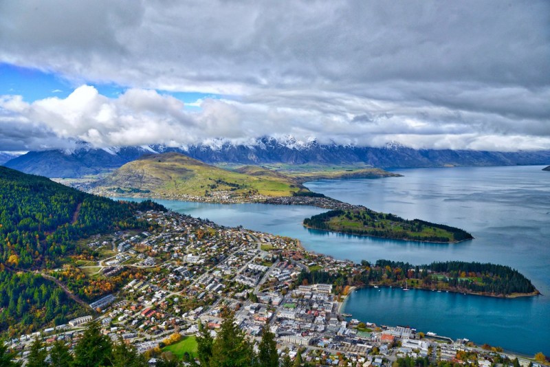 Queenstown, New Zealand: The Adventure Capital Surrounded by Mountains