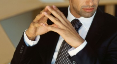 Mastering Dominance: 7 Powerful Body Language Tips for Success
