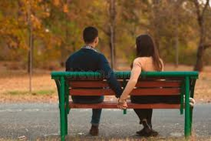 Can couples sit holding hands in the park? know your rights